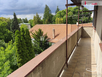 Pronájem bytu 1 + 1, 40 m2, balkon přes 2 místnosti, sklep, - 10