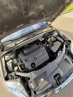 Ford Mondeo 2.0 - 10