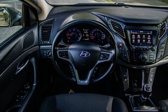 Hyundai i40 CW 1.7 CRDi Business - ZÁRUKA 1 rok / 30 000 km - 10