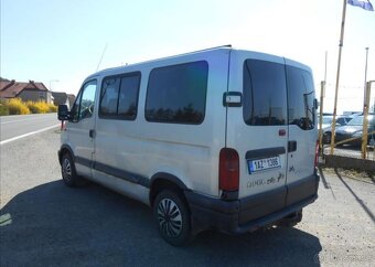 Opel Movano 2,5 84 kW 9 Míst nafta manuál 84 kw - 10