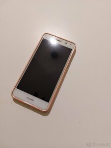 Telefon Huawei Y6 2017 MYA-L11 + pouzdro - 10