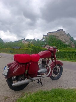 Jawa 250 353 kývačka - 10