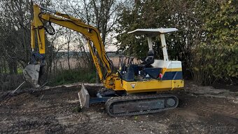 Minibagr,bagr,pasové rypadlo Komatsu PC-20 - 10