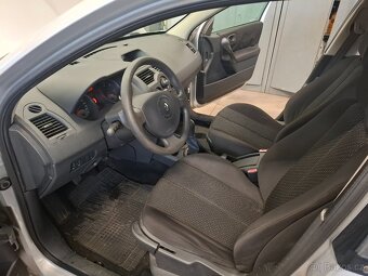 MEGANE II 1.5 DCi combi, r.05  po 1. majiteli, PLNĚ POJÍZDNÉ - 10