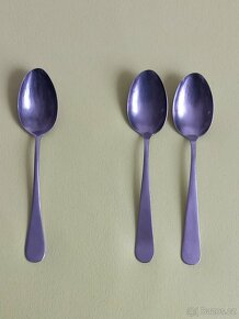 Nůž Fiskars, krejčovské nůžky, lžíce, vidličky, dvoumetr - 10
