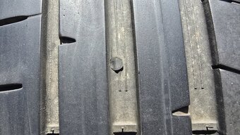 Letní pneu 235/55/17 Dunlop - 10