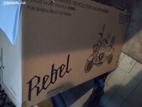 Dětská motorka REBEL 2 motory na baterii - 10
