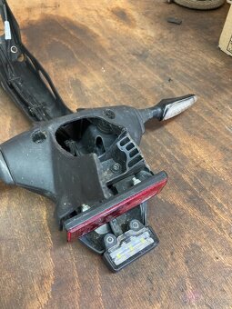 Držák SPZ s blinkry DUCATI Monster 937 2021-2025 - 10
