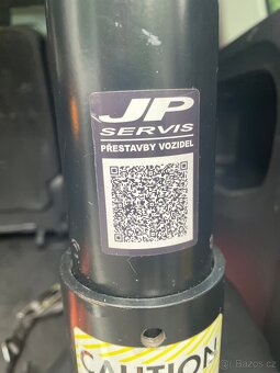 vestavěný jeřáb do auta nebo do dílny - 10