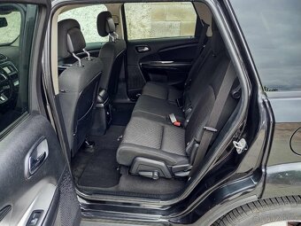 Fiat Freemont 2.0 nafta 103 kW - 10