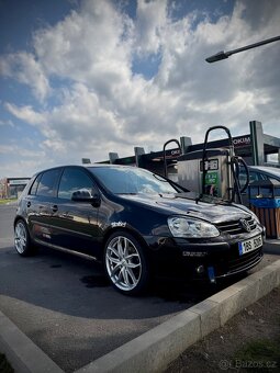 Volkswagen Golf 5 - 10