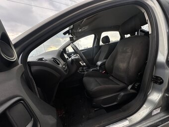 Ford Mondeo 2.0 107Kw benzín - 10