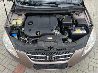 KIA CEED 1.6 CRDI 85KW /1.MAJITEL - 10