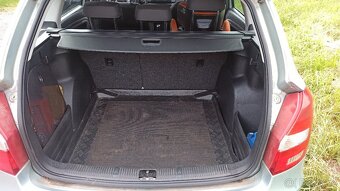 Škoda Fabia  combi 2010  1.6 TDi  66kW - 10