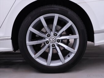 Volkswagen Passat 2,0 TDI 110kW CZ R-Line (2017) - 10