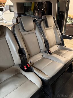 FORD Tourneo Custom 2,2 TDCi 114 kw - 10