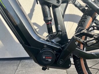 CUBE stereo hybrid 140 HPC Race 625w 2022 - 10