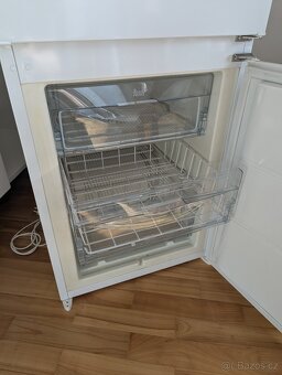 vestavná lednička s mrazákem TEKA - 10