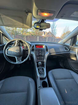 Opel Astra, 2.0D sport tourer - 10