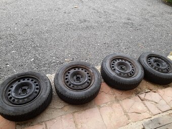 zimní pneumatiky s plechovými ráfky - 10