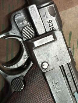 Parabellum P 08, Mauser - 10