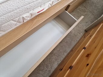 Postel ikea včetně šuplíku 180x200 výška 65 cm - 10
