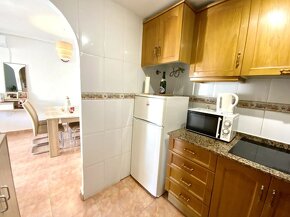 ŠPANĚLSKO, Torrevieja, světlý apartmán u moře - 10