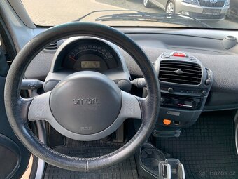 Smart ForTwo 0,7i 45kW AUT r.v.2005 - 10