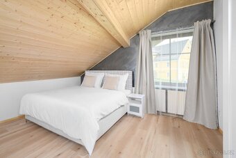 Prodej rodinného domu se 3 apartmány, 210 m2, Harrachov - 10
