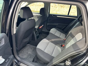 Škoda Superb Combi 2.0 TDI 125 kW 2011 - 10