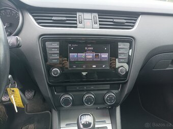 Škoda Octavia - 10
