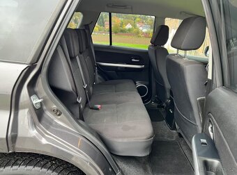 Suzuki Grand Vitara 2.4i benzín 124kw - 10