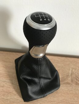 Radiaca páka HLINIK + PERFOROVANA KOŽA - 10