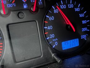 Volkswagen Multivan T4 2.5 TDI - 10