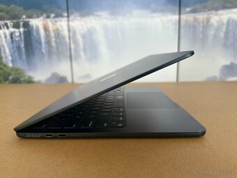 MacBook AIR 13.6" M2/16/1TB 10GPU Bat 82,6% Hezký stav - 10