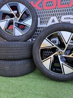 Mercedes GLC X254 - ZÁNOVNÍ ORIGINÁLNÍ SADA 235/55 R19 LETNÍ - 10