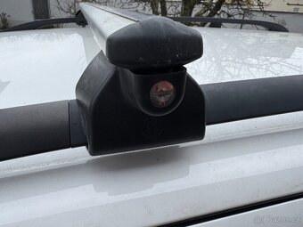 Škoda Octavia 2 originální příčníky - 10