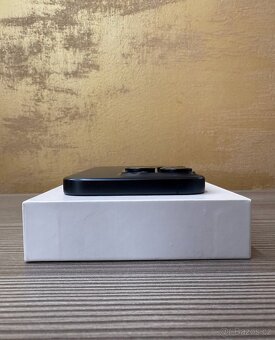 Apple iPhone 15 Pro 128GB Modrý, 100% baterie - 10