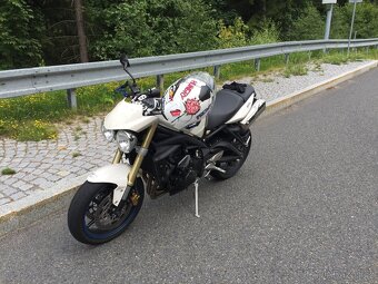 Triumph Street triple 675, 2009 - 10