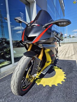 Yamaha YZF-R6 - 10