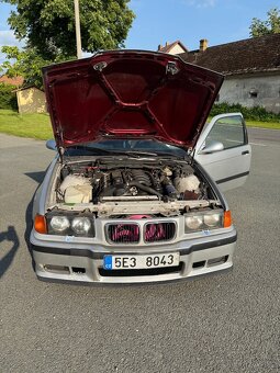 BMW e36 compact 2.8i - 10