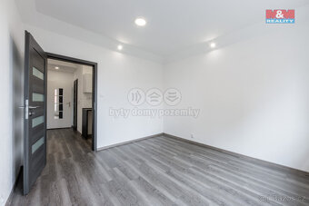 Pronájem bytu 2+1, 49 m², Karlovy Vary - Tuhnice - 10