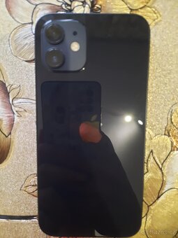 iPhone 12 - 10