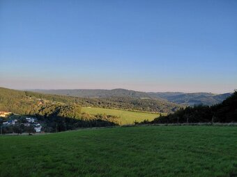 Projekt vč. st. povolení a pozemku - 45 631 m2; Podhradí - 10