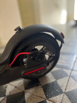 Xiaomi Mi Electric Scooter Pro (M365 Pro) - 10