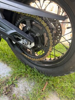 Triumph Tiger 800 xca - 10