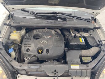 HYUNDAI TUCSON 2.0 CRDI 4X4 DYNAMIC 2007 NOVÁ TK - 10