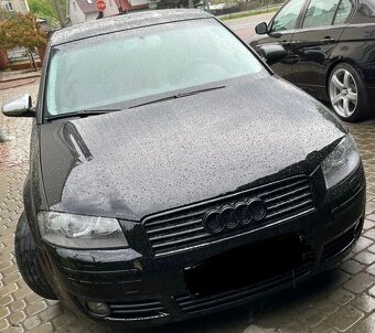 AUDI - Čierne lesklé znaky - 10