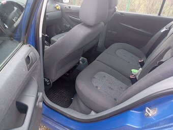 Fabie 1.4  benzín 44kw - 10