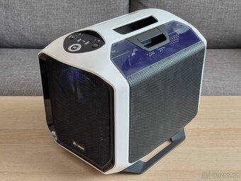 MINI HERNÍ PC - i5-7600K / 16GB / GTX 1070 / Wi-Fi / ITX - 10